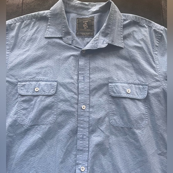 Maker and Company Short Sleeve Button Down - Picture 2 of 4